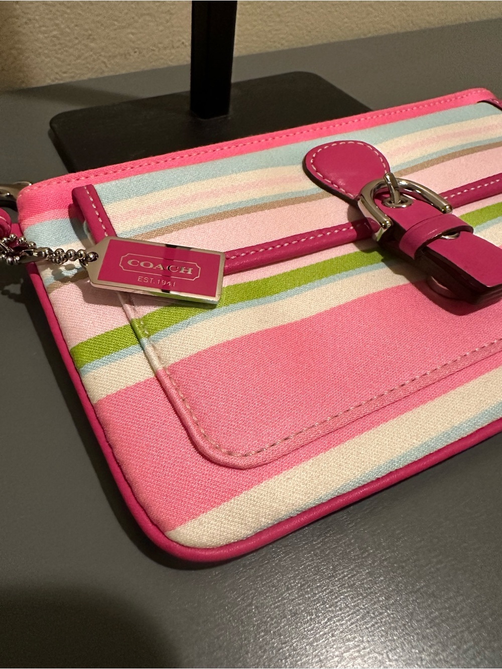 Coach Vintage Y2K SoHo multicolored stripe Pink Leather Trim wristlet - Picture 5 of 11
